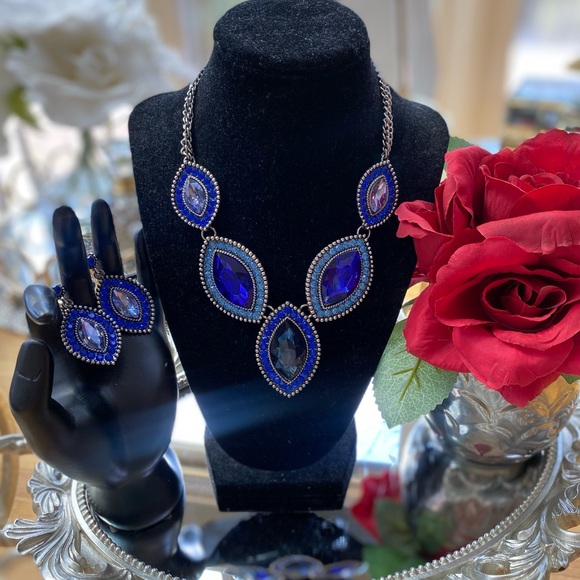 Faux Blue Rhinestone Costume Jewelry - Picture 3 of 8